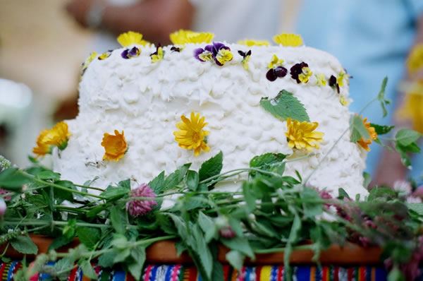 Wedding Cake Decorations With Edible Flowers